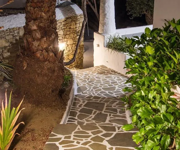 Bella Leros 2 * אגיה מרינה